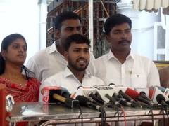 
      
      ABVP meets CM Vijay, submits memorandum on educational reforms
      
      