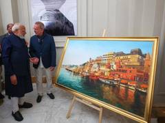 
      
      PM Modi appreciates Italian painter Giampaolo Tomassetti's work
      
      