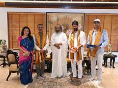 
      
      CM Sukhvinder Singh Sukhu meets Sri Sri Ravi Shankar
      
      