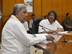 
      
      Karnataka CM Siddaramaiah reviews School Education Department
      
      