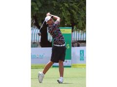 
      
      Vihaan vaults to top, opens up three-shot lead over Bainsla
      
      