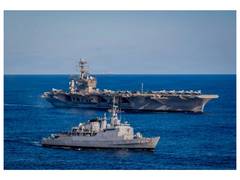 
      US aircraft carrier USS Nimitz enters Caribbean
      