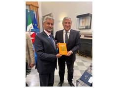 
      EAM appreciates discussions with Italian FM
      