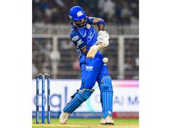 
      
      Pandya fined 10 per cent of his match fee
      
      