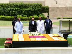 
    Cyprus President pays tributes to Mahatma Gandhi
    