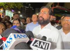 
      
      Eknath Shinde condoles loss of lives due to fire mishap in Thane'
      
      