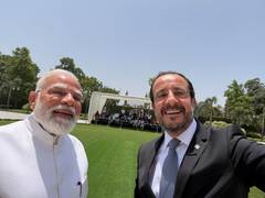 
    “My good friend Narendra…”: Leaders share candid moment
    