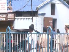 
      Kolkata : Rubio alongwith wife arrives at Nirmala Shishu Bhavan
      