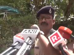 
      
      Police officer delivers HC notice at Giribala Singh’s residence
      
      