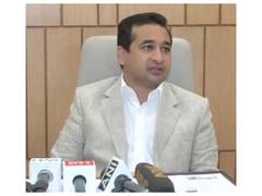 
      
      Nitesh Rane labels Rahul Gandhi 
