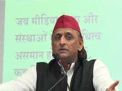 
      
      Akhilesh Yadav targets Yogi govt over 'fake encounters'
      
      
