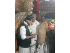 
      
      Ranveer Singh offers prayers at Chamundeshwari Temple in Mysuru
      
      