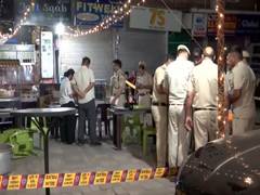 
      
      Delhi police apprehends one in Amar colony shooting incident
      
      