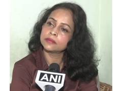 
      
      Rinki Chatterjee over FIR against Mamata Banerjee's remarks
      
      
