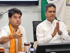 
      
      Scindia launches Rs 236 crore Tripura 'Queen Pineapple Mission'
      
      