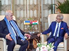 
      
      Jaishankar meets Ukrainian FM Andrii Sybiha, discusses Ukraine
      
      