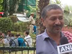 
      
      Rahul Gandhi interacts with auto drivers in Delhi, shares meal
      
      