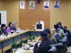 
      
      Sikkim Govt takes stock of Kailash Mansarovar Yatra preparations
      
      