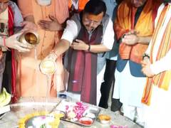 
      
      Nitin Nabin performs 'Jalabhishek' at Tapkeshwar Mahadev Temple
      
      