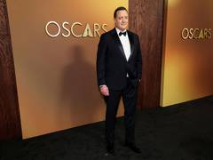 
      
      Brendan Fraser on audition setback that changed his career
      
      