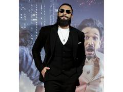 
      
      Ranveer Singh cheers for Arsenal after UEFA Champions League loss
      
      