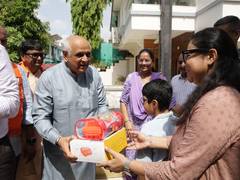 
      
      Gujarat CM participates in Let kids play, let kids bloom campaign
      
      