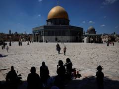 
      
      UAE condemns settlers' entry into Al-Aqsa Mosque
      
      