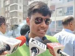 
      
      Shubham credits hard work for securing AIR 1 in JEE Advannced
      
      