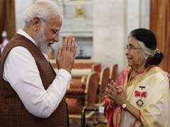 
      
      PM Modi condoles demise of veteran singer Suman Kalyanpur
      
      