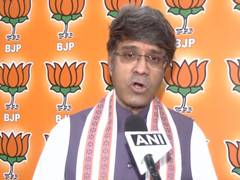 
      
      BJP’s CR Kesavan slams Tharoor over Vande Mataram remarks
      
      