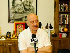 
      
      Anupam Kher to come up with life coaching concept 'AntarAkt' 
      
      