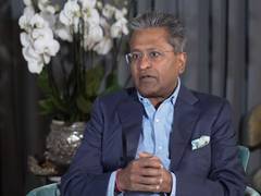 
      
      Lalit Modi alleges Shashi Tharoor threatened raid
      
      