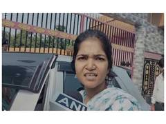 
      
      NIA searches Saokat Molla; daughter says ‘no comment’
      
      