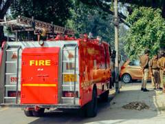 
      
      Massive fire breaks out at Ameerpet helmet bazaar in Hyderabad
      
      