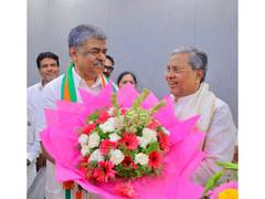 
      
      Siddaramaiah extends wishes to BK Hariprasad
      
      