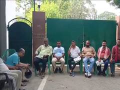 
      
      RJD workers guard Rabri Devi’s residence amid Lalu-Rabri security
      
      
