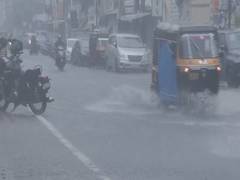 
      
      Keralam heavy rains: Night travel in Idukki hilly regions banned
      
      