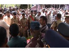 
      
      Actor Salim Kumar cremated with State honours in Keralam
      
      