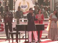 
      
      AR Rahman performs at Attari–Wagah Border
      
      