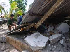
    At least 15 dead, 129 injured in powerful Philippines quake
    