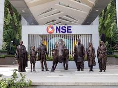 
      
      Indian markets recover as global cues improve
      
      
