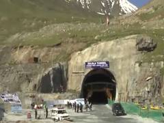 
      
      Nitin Gadkari attend Zojila Tunnel  breakthrough ceremony
      
      