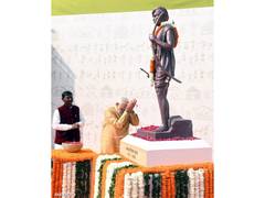 
      
      PM Modi pays tribute to freedom fighter Birsa Munda
      
      
