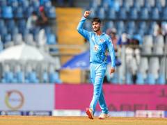 
      
      Tigers register 66-run win over Falcons in T20 Mumbai League 2026
      
      