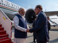 
      
      Global leaders hail PM Modi's historic political milestone
      
      