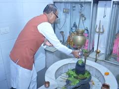 
      
      Shivraj Singh Chouhan offers prayers as PM Modi becomes longest-s
      
      