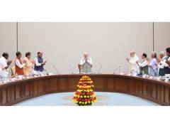 
      
      Union Cabinet passes resolution lauding PM Modi
      
      