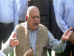
      
      Farooq Abdullah reiterates demand for restoration of statehood
      
      