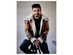 
      
      Vir Das announces cast for Baara Number
      
      