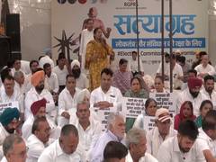 
      
      Congress holds 'Satyagraha' protest at Jantar Mantar against ECI
      
      
